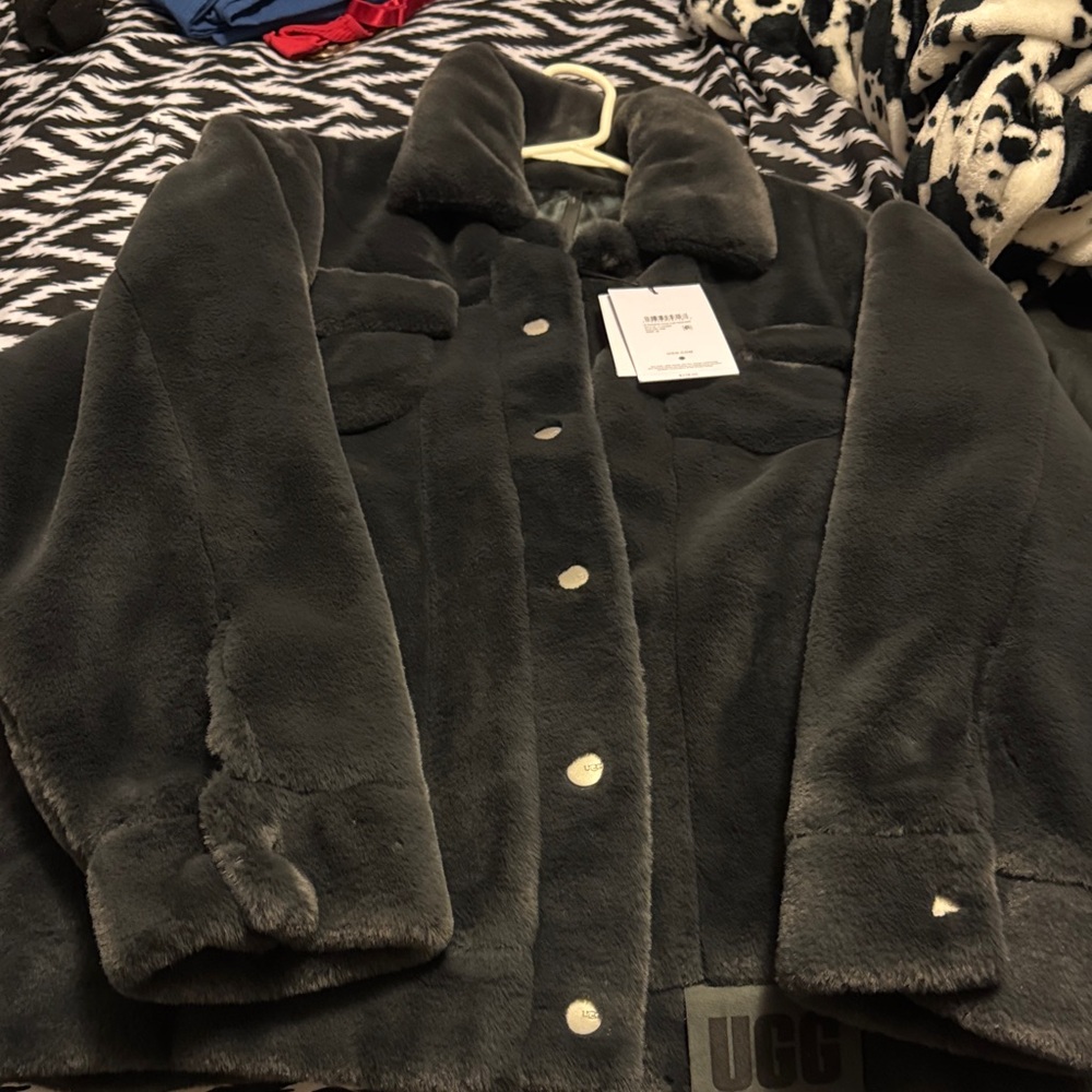 UGG Women's Dark Charcoal Teddy Snap-Front Jacket